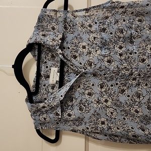 Sleeveless Liz Caliborne Blouse